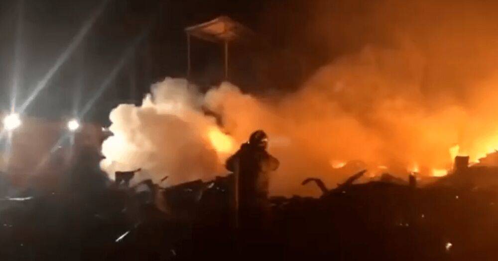 "Сгорели заживо": в оккупированном Севастополе произошел сильный пожар (видео)