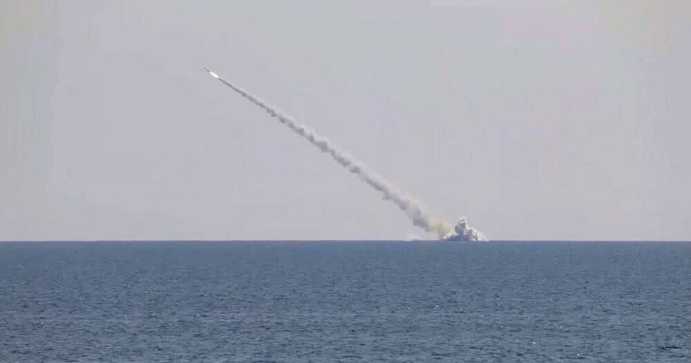 Угроза точечных ударов: в Черном море дежурит подлодка РФ с "Калибрами" на борту (видео)