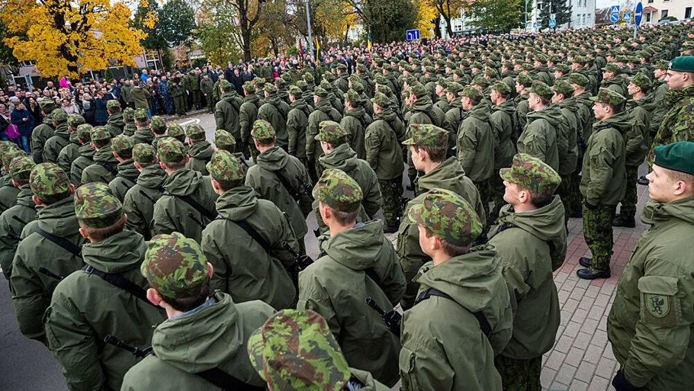 За год в Литве выросла поддержка всеобщего призыва в армию – опрос