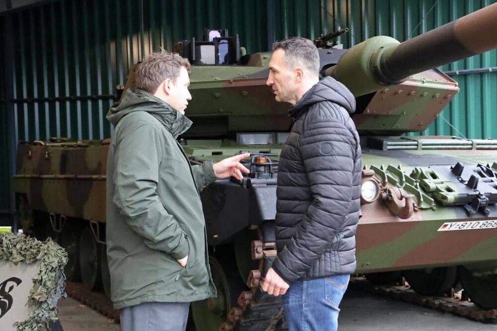 Владимир Кличко побывал на полигоне в Германии, где тренируются украинские бойцы