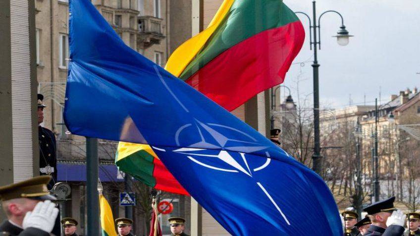Генсек НАТО утвердил логотип Вильнюсского саммита – Науседа
