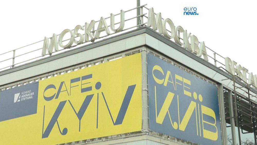 Берлин: "Кафе Moskau" переименовали в "Кафе Кiyv"