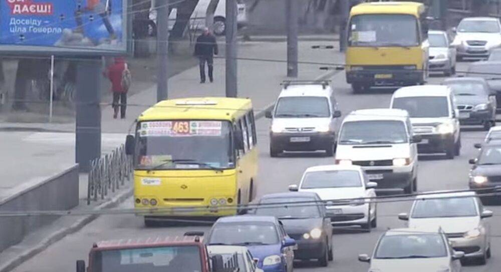 Маршрутки и автобусы отправятся на свалку: Рада ввела запрет на общественный транспорт