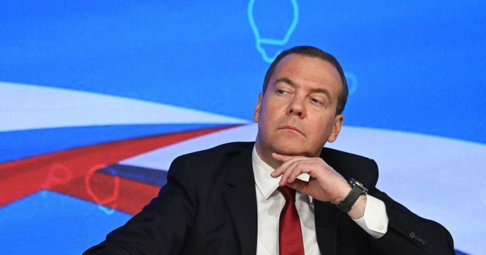 "Мир без России нам не нужен": Медведев грозится уничтожить человечество в ядерной войне