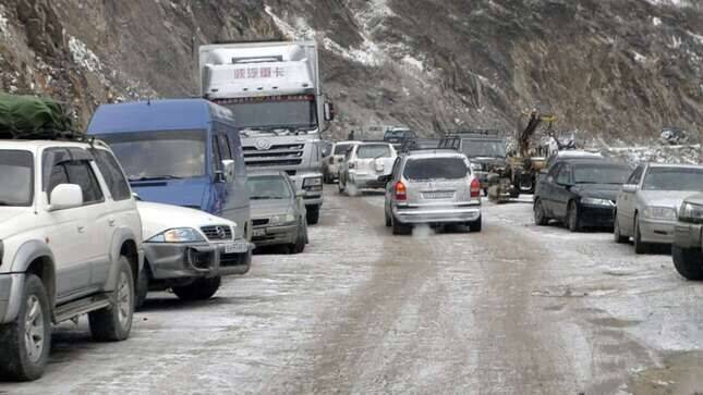 Дорога Душанбе-Худжанд открылась, но, пока только для легковых машин