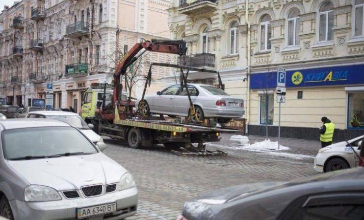 Новая услуга в «Дие»: Киевляне смогут забирать авто со штрафплощадки гораздо проще