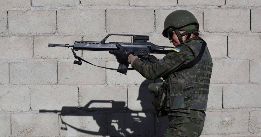СМИ показали, как украинцы проходят военную подготовку в академии Испании (фото)