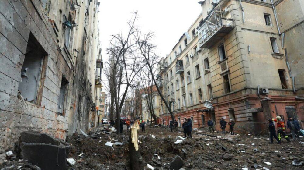 Ракетный удар по центру Харькова: что известно о состоянии пострадавших