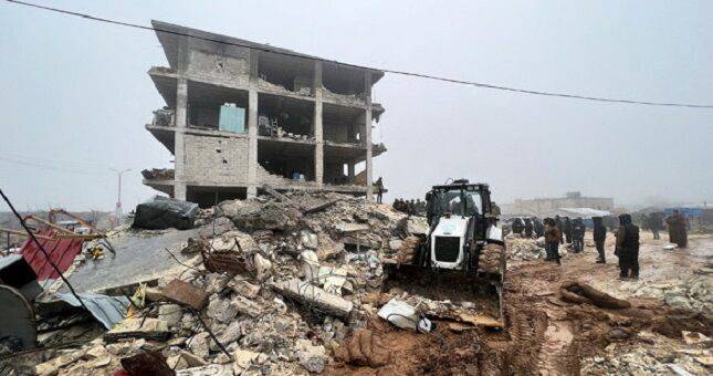 На границе Турции с Сирией зафиксировано новое землетрясение силой 5,4 балла