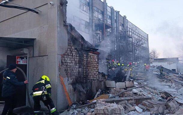 Взрыв в Киеве: удвоилось число погибших и пострадавших