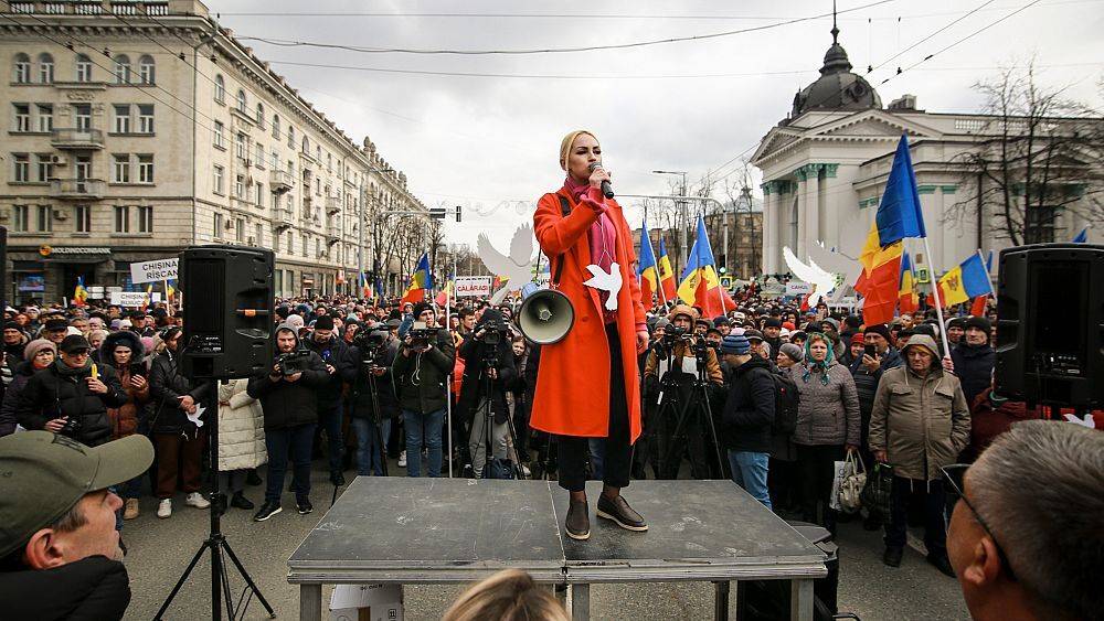 В Кишинёве прошла очередная многотысячная акция протеста