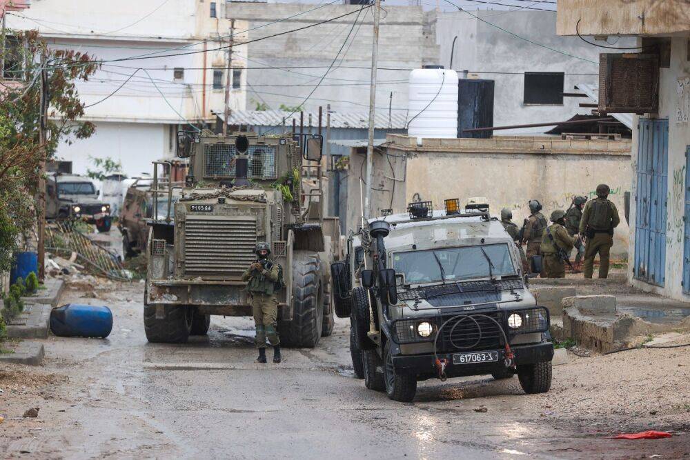 Операция ЦАХАЛ в районе Иерихона по аресту подозреваемых в стрельбе на перекрестке Бейт-Арава