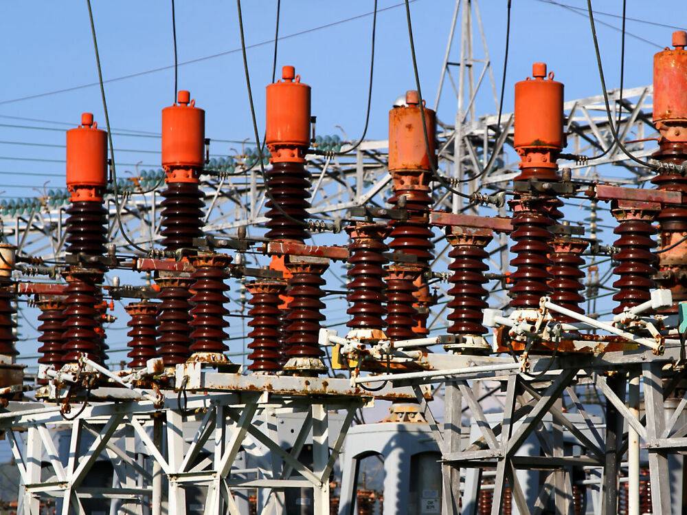 В Украине достаточно электроэнергии, чтобы покрыть потребности всех потребителей. В четырех областях действуют сетевые ограничения – "Укрэнерго"