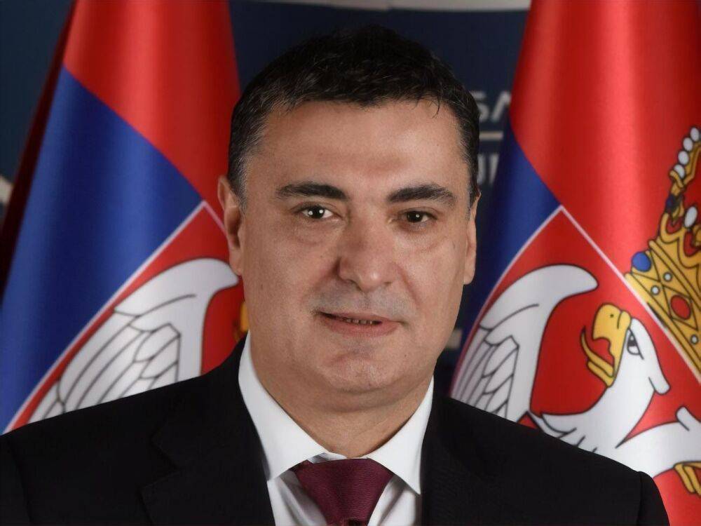 "Наша страна уже платит высокую цену". Сербский министр призвал ввести санкции против России