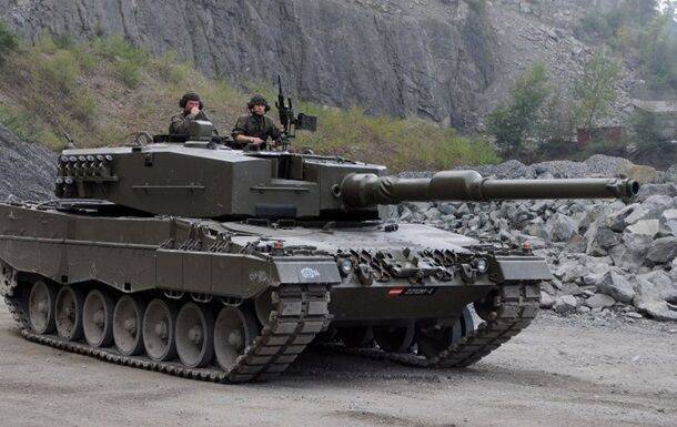 В Испании заявили о поставке в Украину танков Leopard