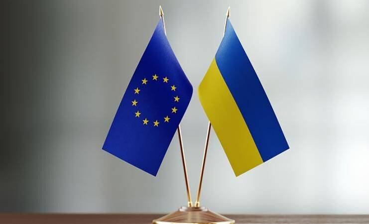 Украина и ЕС продлили действие «транспортного безвиза»