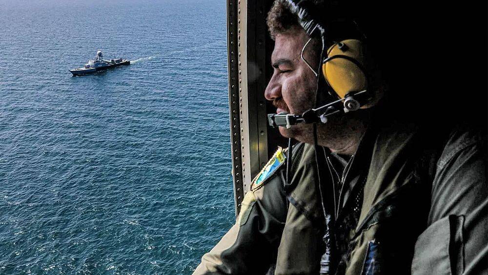 Россия, Иран и Китай проводят военные учения в Аравийском море