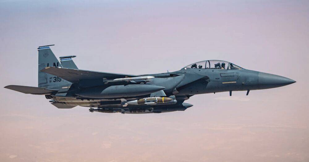 ВВС США вдвое сократят флот одних из самых востребованных истребителей F-15E Strike Eagle