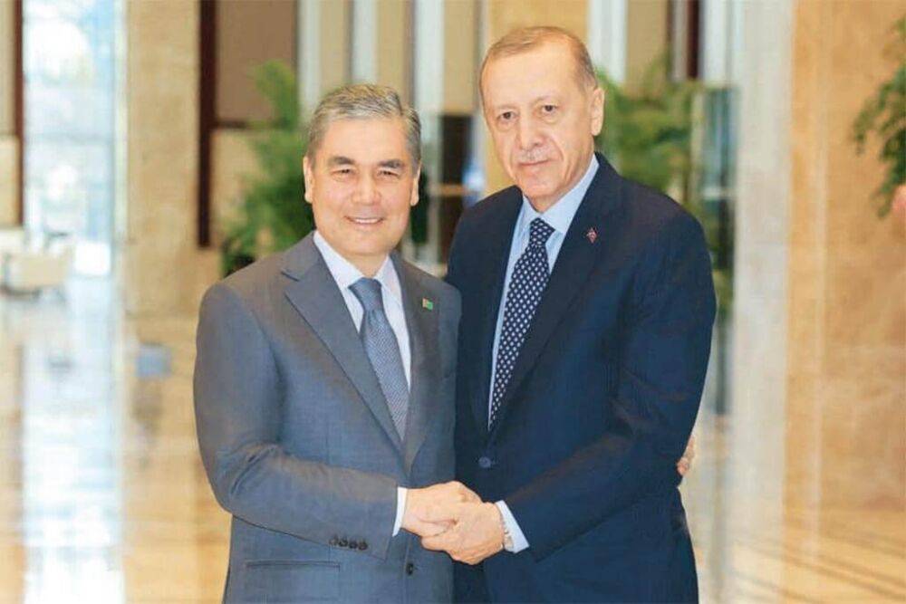Г.Бердымухамедов на саммите ОТГ обсудил использование порта в Туркменбаши с Эрдоганом и торговую зону с Мирзиеевым