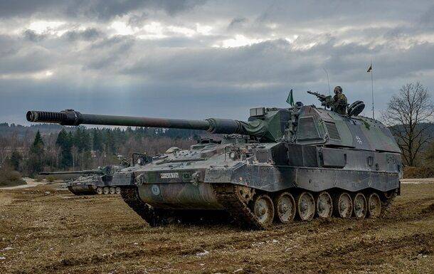 Правительство Германии инициировало закупку САУ Panzerhaubitze 2000 - СМИ