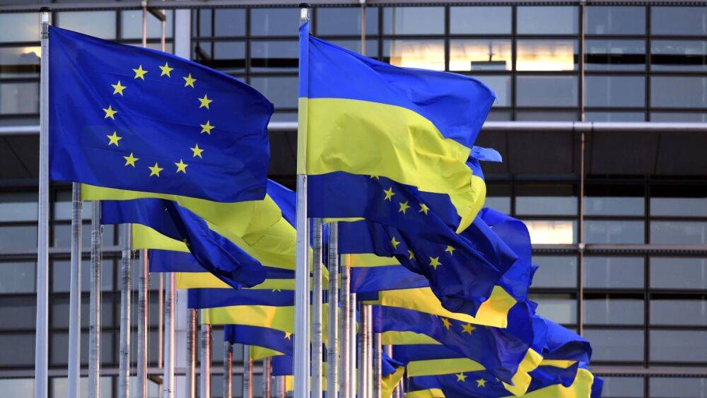 ЕС и Украина поддержали решение суда в Гааге об ордере на арест Путина