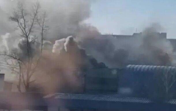 В Киеве произошел масштабный пожар возле Ашана - соцсети