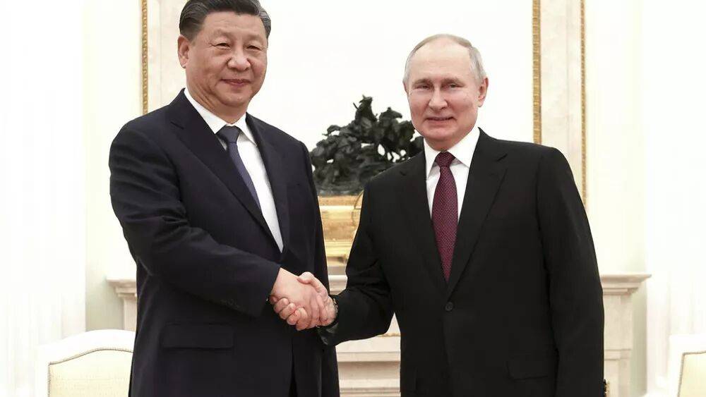 Владимир Путин принял в Кремле председателя КНР Си Цзиньпина