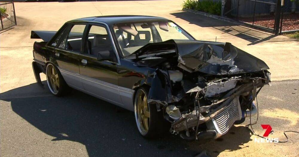 В Австралии механик разбил культовый автомобиль 80-х за $100 000 (видео)