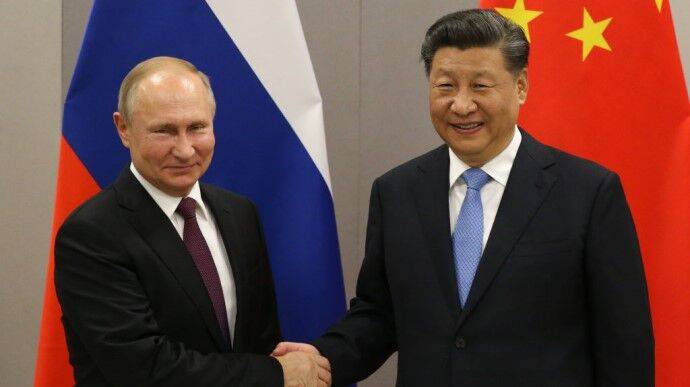 Путин и Си заявили, что их страны не вступали в военный союз