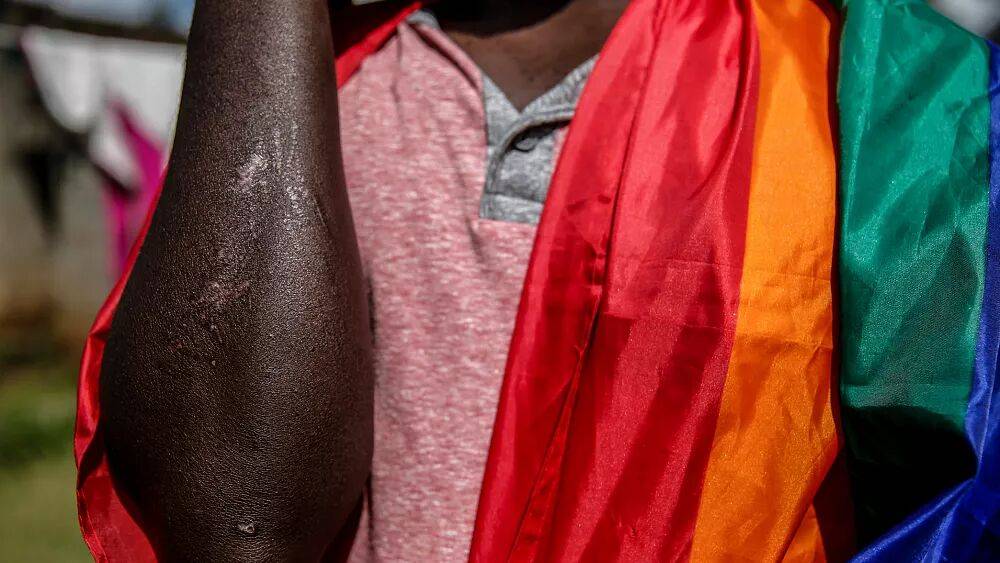 Уганда: депутаты криминализировали гомосексуальность