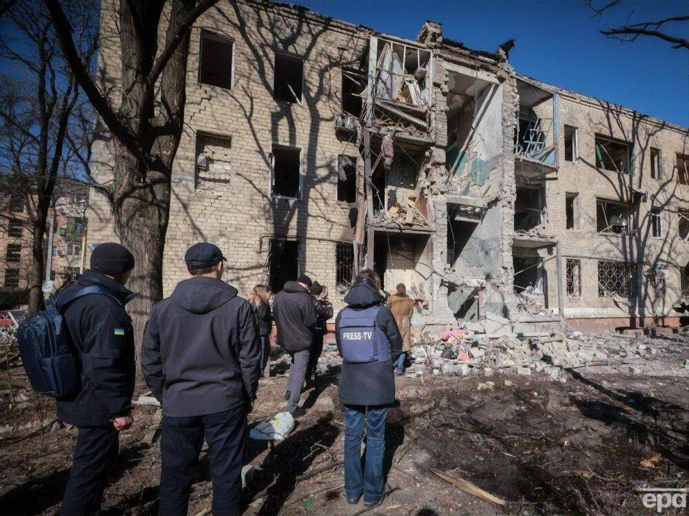 Украинцы считают, что приоритеты восстановления городов должны определять на местах, а не в Киеве – опрос