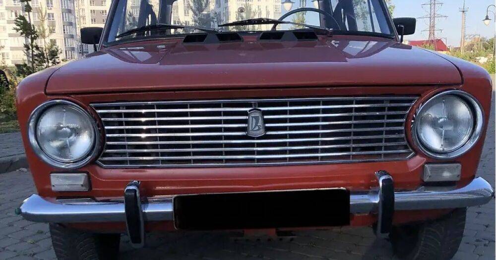 В Украине обнаружены старые 40-летние "Жигули" в состоянии нового авто (фото)