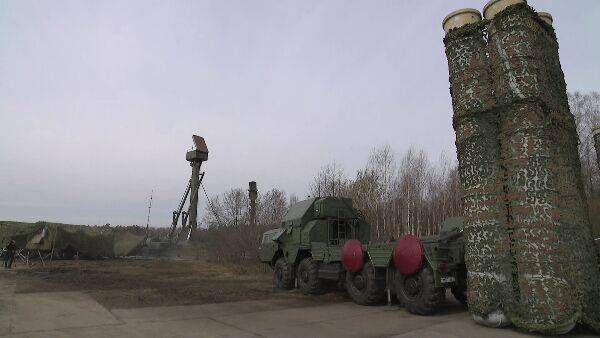 Зенитный ракетный полк, оснащённый комплексами С-300, сформирован в Беларуси