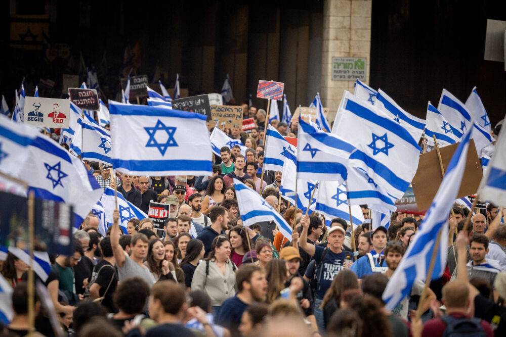 Израиль в ожидании драмы: остановка «реформы» или очередной спектакль?