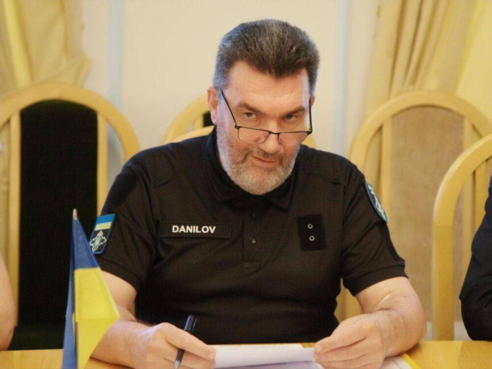"Наше наступление не ограничено временем". Данилов прокомментировал заявления про "единственный шанс" Украины