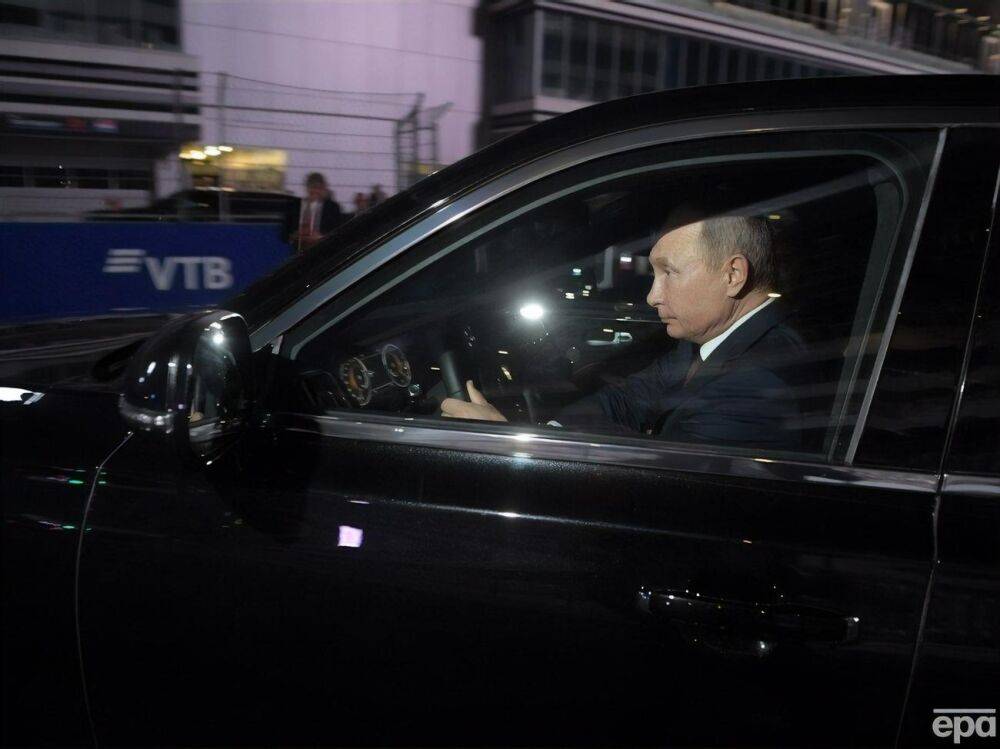 Белковский: Путин ездит в картеже с зенитно-ракетным комплексом "Панцирь", чтобы сбивать подлетающие дроны