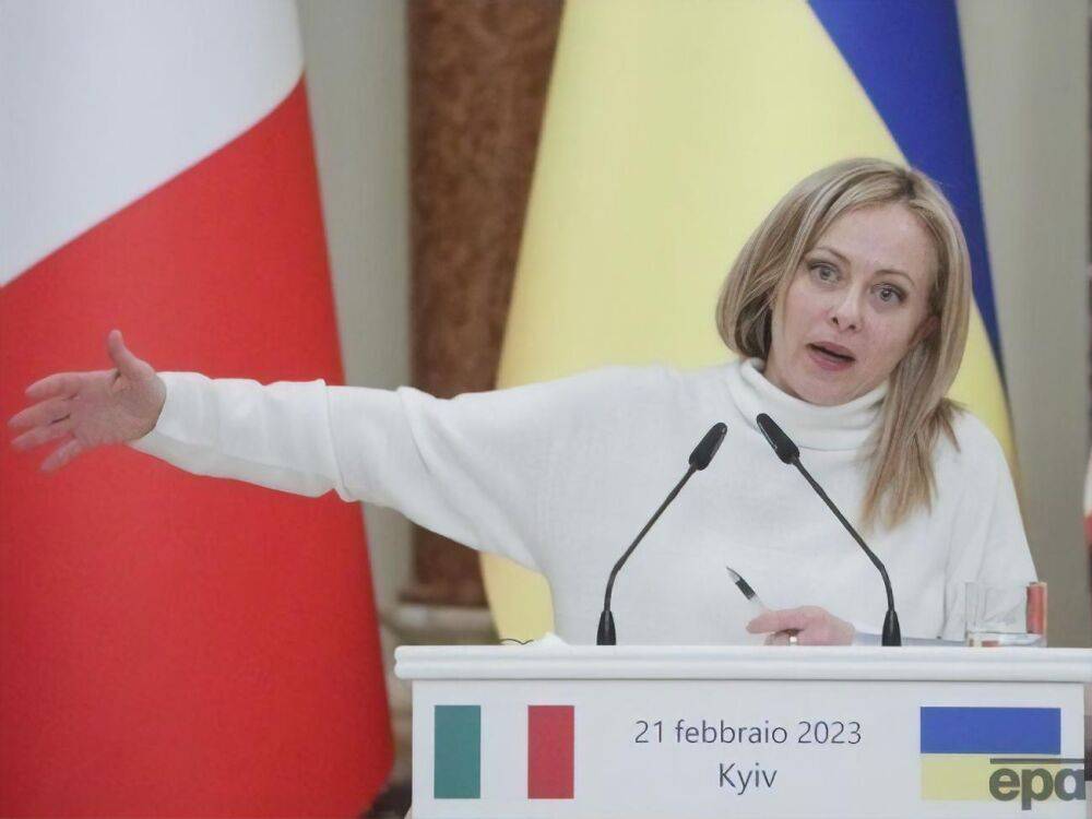 Шустер: Мелони стала на позицию нетерпимости к вторжению РФ в Украину — она смывает пятна, которые оставила история Муссолини, на ее политическом теле