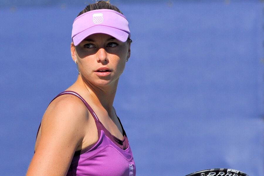Звонарёва не смогла выйти в четвертьфинал парного турнира в Майами