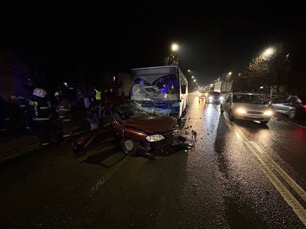 Водитель легковушки скончался после ДТП на Петербургском шоссе в Твери