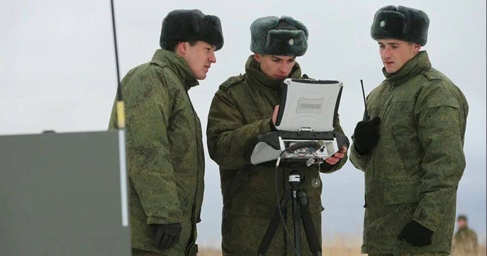 Война в окопах: в России сообщили о создании нового сухопутного дрона "Ежик"