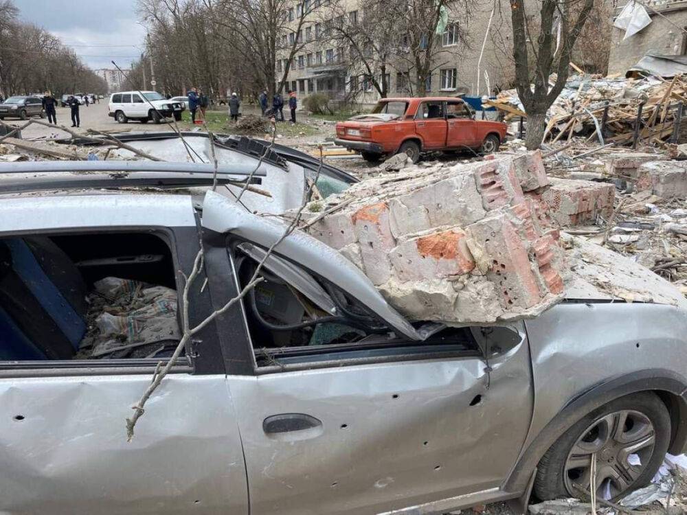 Удар по Славянску 27 марта - данные о жертвах - фото и видео