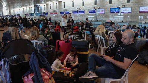 Эффект забастовки: авиакомпании прекращают полеты в Израиль