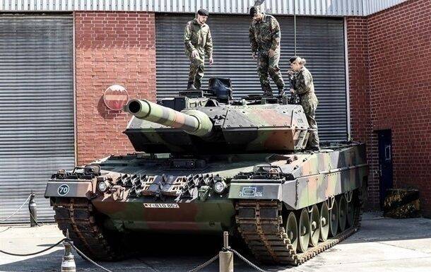 В Германии подтвердили передачу Украине танков Leopard