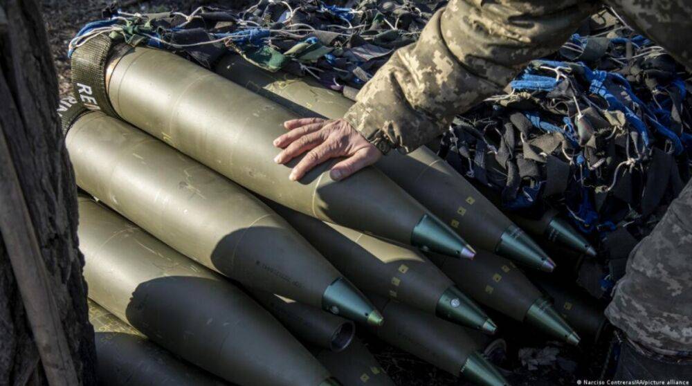 Болгария через посредников может продать Украине большое количество боеприпасов – Euroactiv