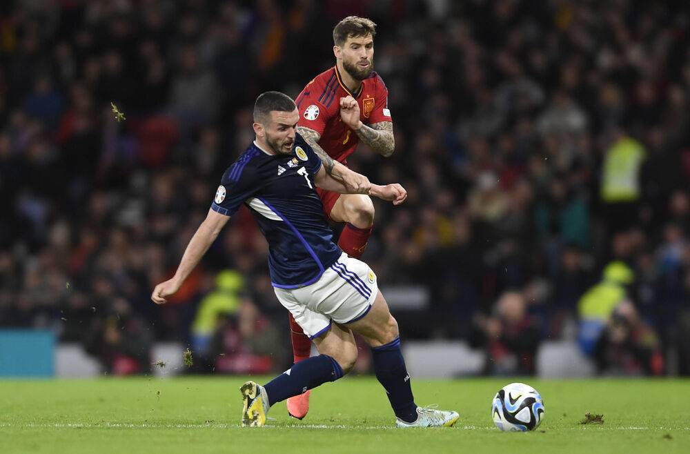Отбор Евро-2024. Испания сенсационно проиграла Шотландии (0:2), игрок «МЮ» сделал дубль