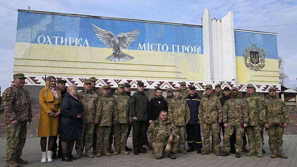 Зеленский посетил Сумскую область — это самый близкий визит президента к границе с Россией