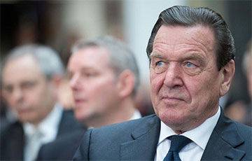 Бывший канцлер ФРГ Герхард Шредер сохранил членство в СДПГ