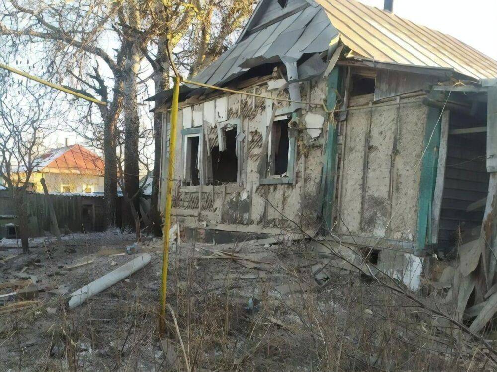 Россияне за день обстреляли три общины Сумской области, сбросили взрывчатку с беспилотника, есть раненый