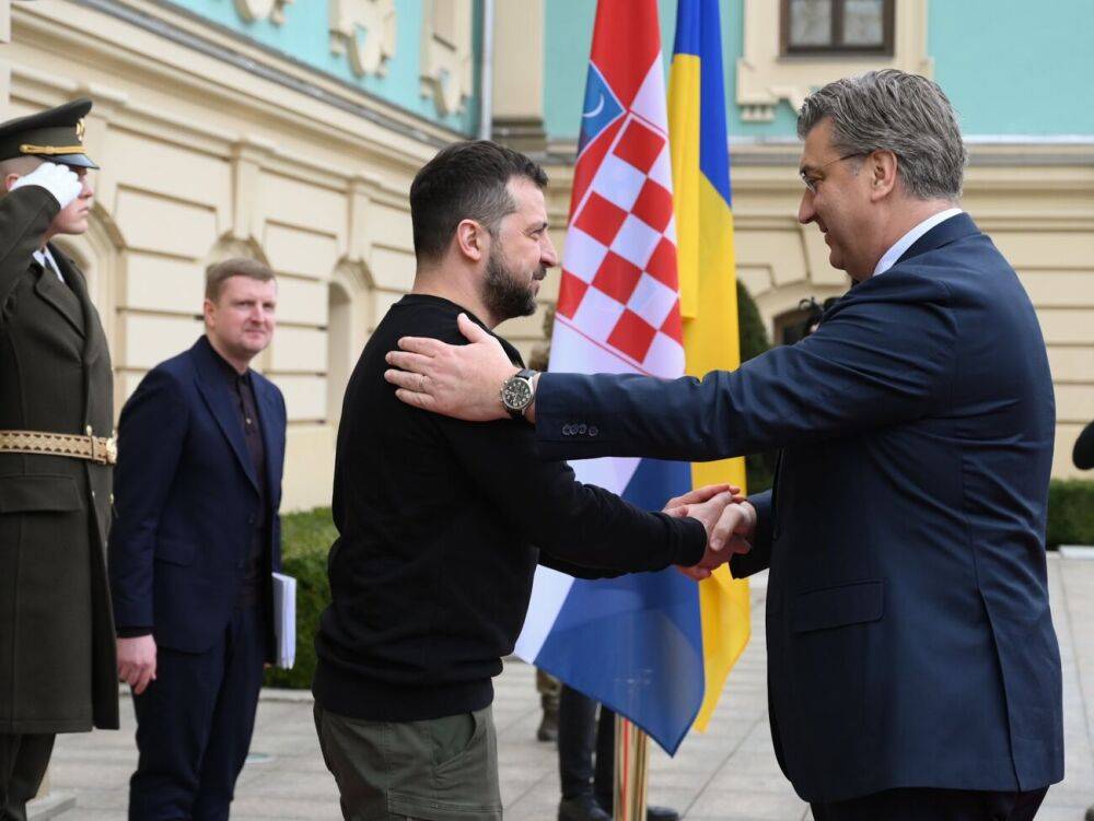 "Мы друзья, мы чувствуем это". Зеленский встретился с премьером Хорватии