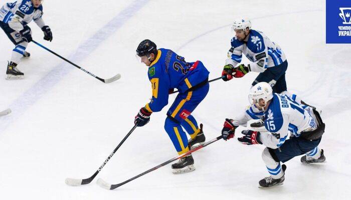 Чемпионат Украины по хоккею. Кременчуг и Сокол добыли разгромные победы